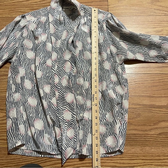 Vintage Blouse 14 - Picture 5 of 6